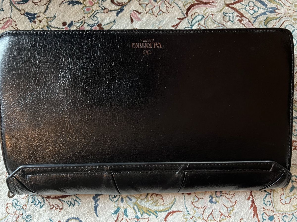 Valentino Taschen für Damen: Valentino • Baw • Leather Clutch – Neu und originalverpackt aus St.Gallen von 303_7fcf 4