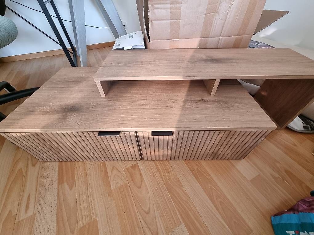 Meubles TV: Mobile TV – Neuf avec emballage d'origine à Massagno par gia_t2h9