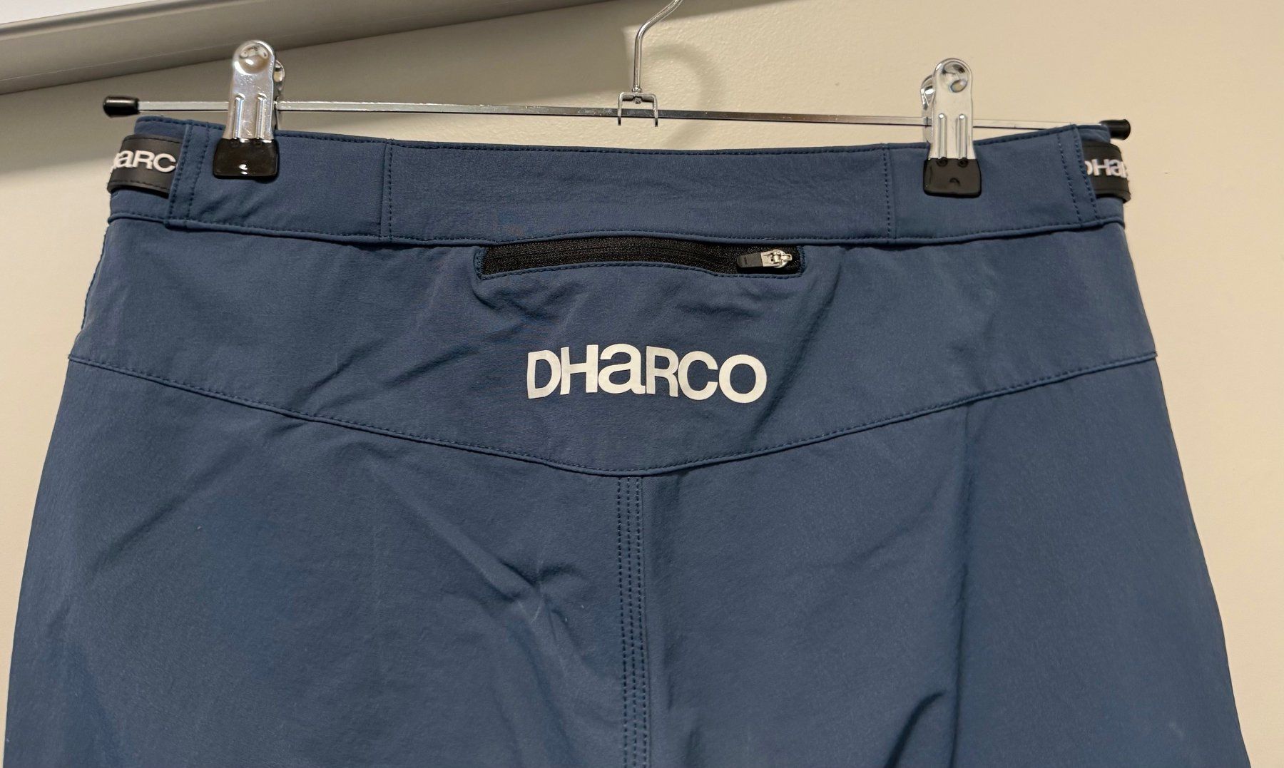 Pantaloni: Dharco Mountainbike Gravity Pants blue Gr. S – Usato da Leimbach AG venduto da SheAmelie 1
