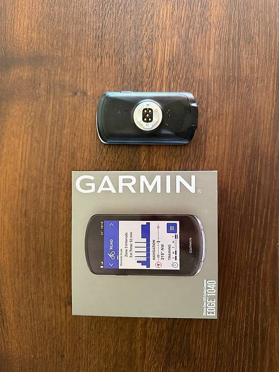 Garmin Computer & Strumenti di misurazione: Garmin EDGE 1040, Bikecomputer, GPS – Usato da Zug venduto da SaMa7320 1