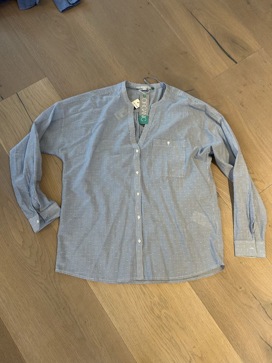 Esprit Camicette: Hemd Bluse Gr. 36 Esprit Neu blau weiss gestreift – Nuovo e nell'imballaggio originale da Zug venduto da Gibbi80