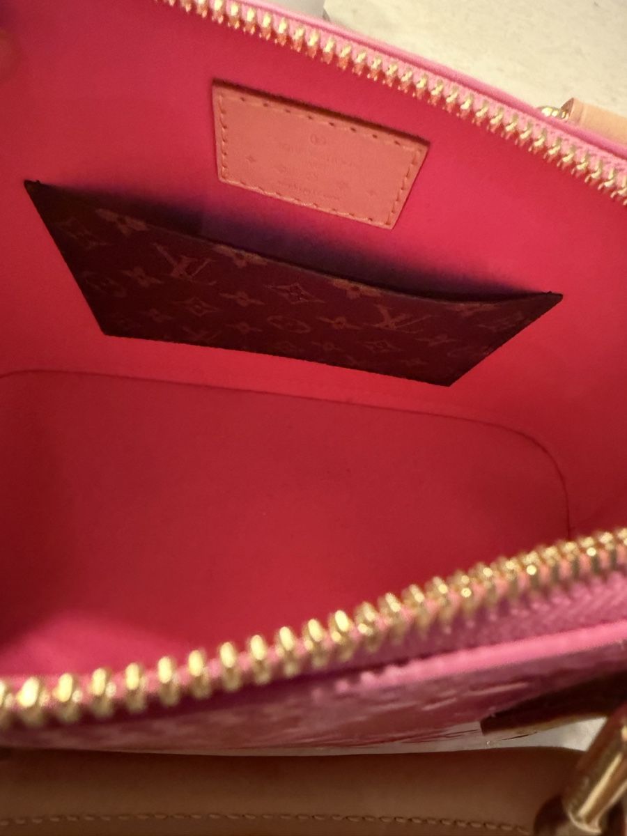Louis Vuitton Sacs femmes: Louis Vuitton Alma BB Monogram Neon Pink – Neuf (Voir description) à Zürch par Zuerich96. 4