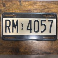 🇺🇸 U.S. Autoschild - RM 4057 (US Forces Deutschland)