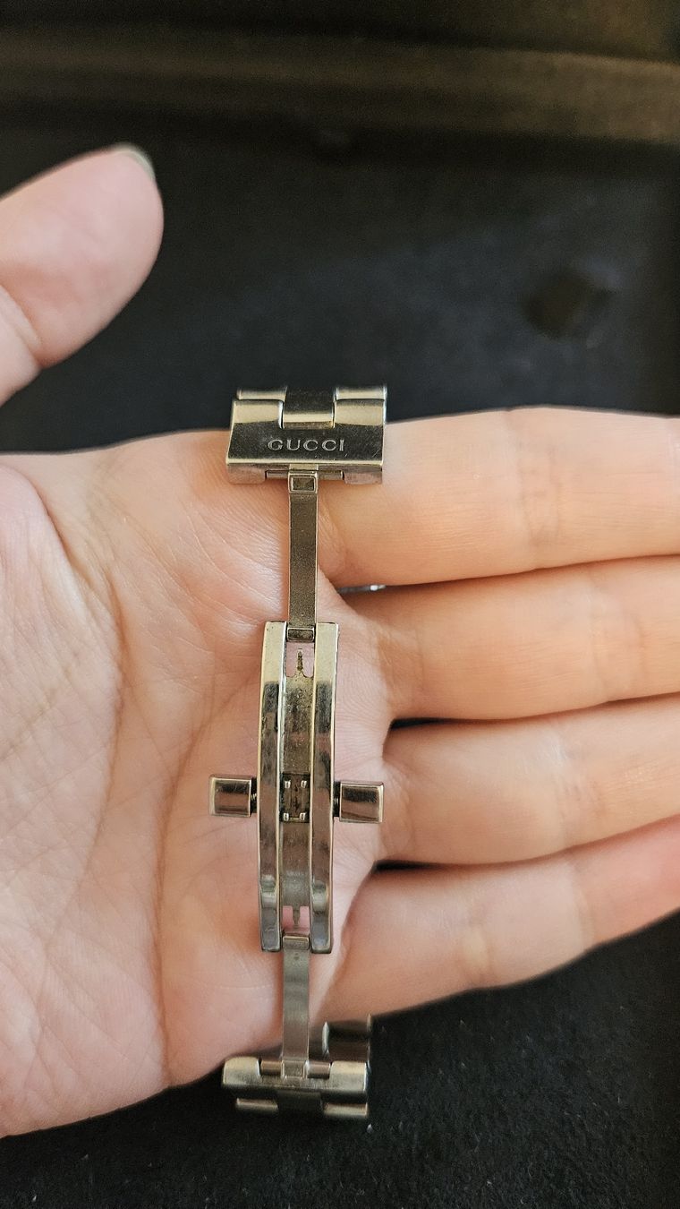 Gucci Orologi: Gucci 2305L Damenuhr – Usato da Dübendorf venduto da nin_kvf9 2