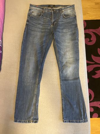 Jeans Gr.33/32