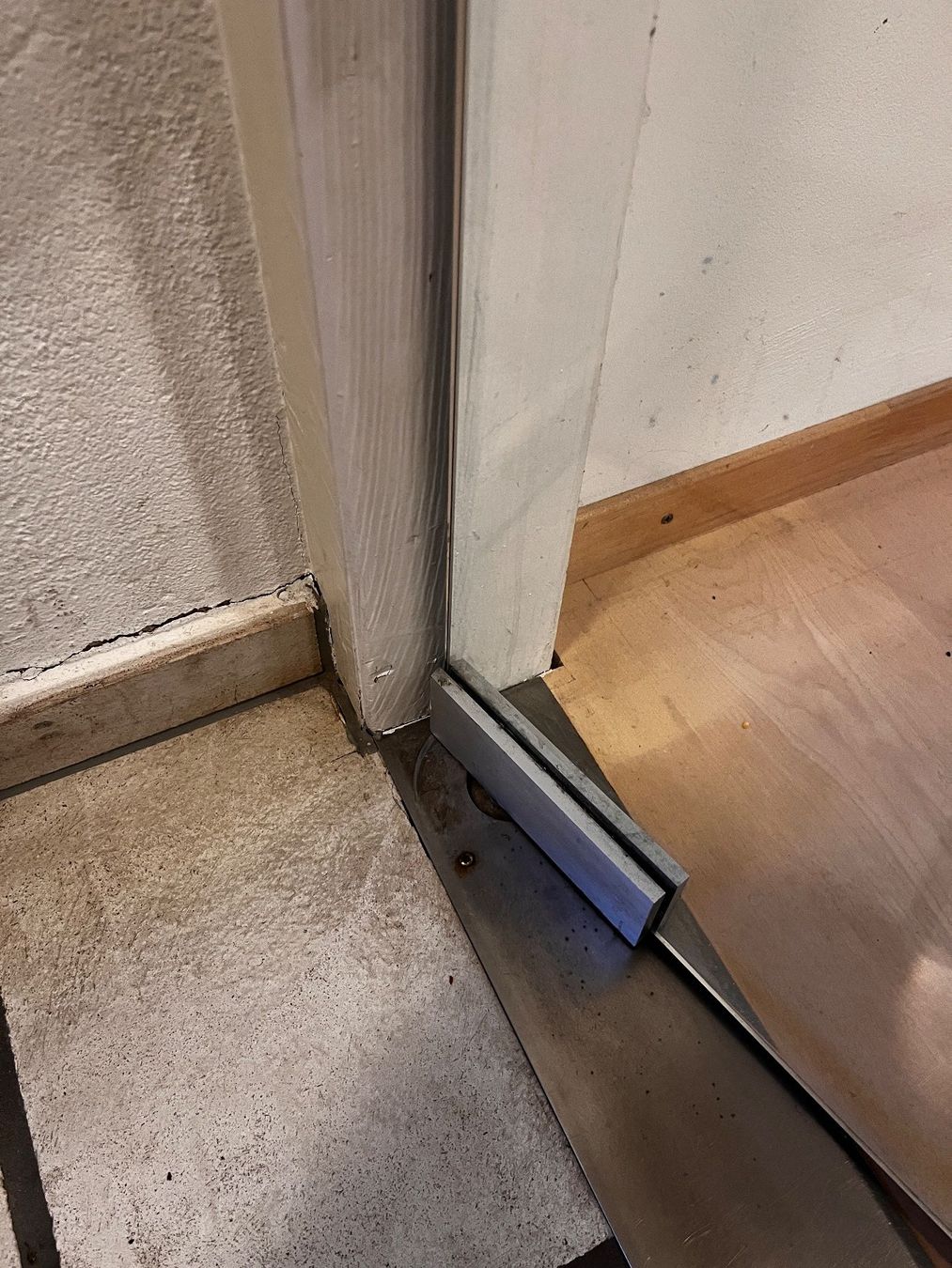 Porte: Pendeltüre Glas – Usato da Stans venduto da sfrudi 3