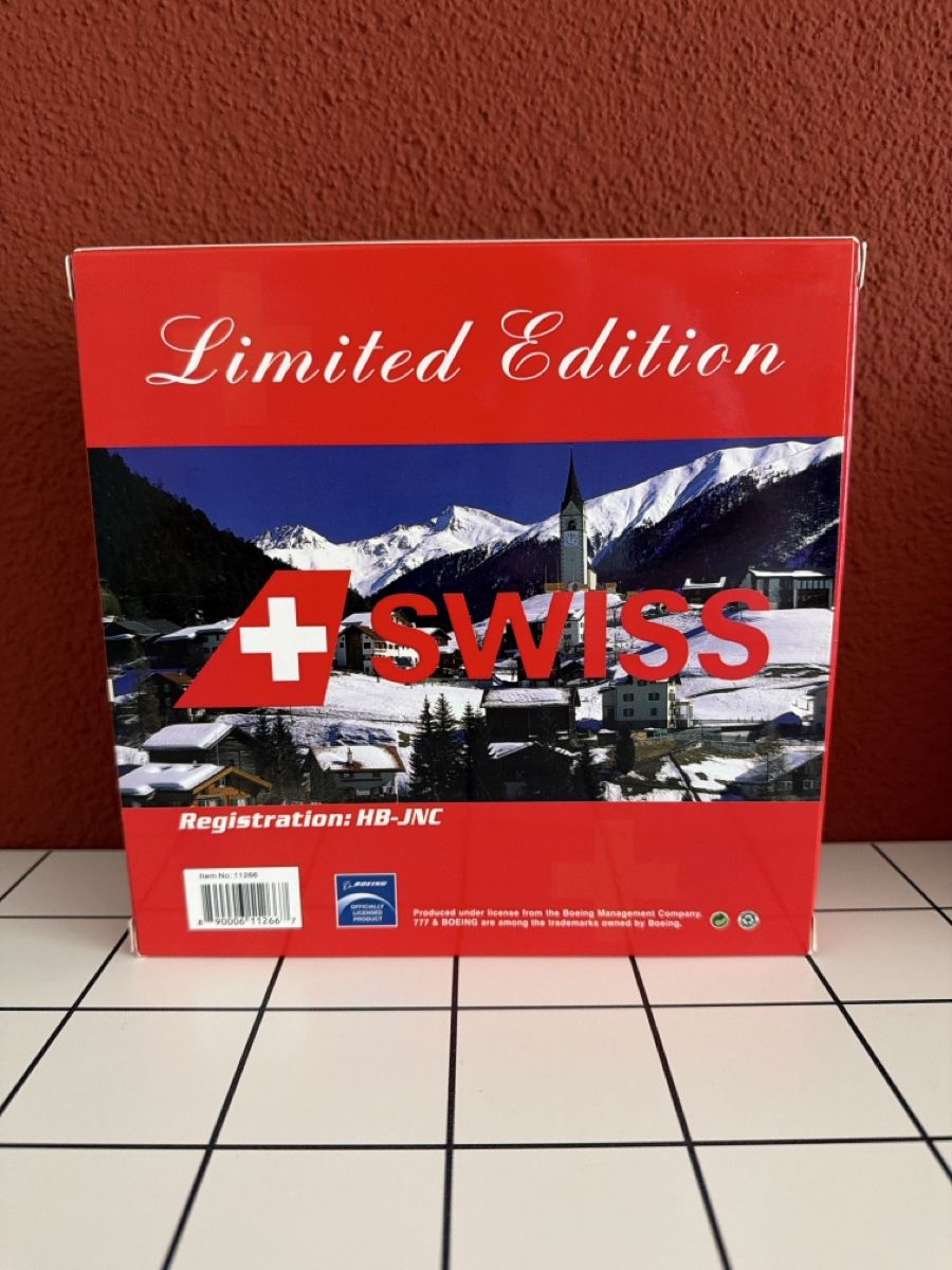 Swiss Kits de montage: Swiss Boeing 777 – Neuf (Voir description) à Baar par Glurak 1