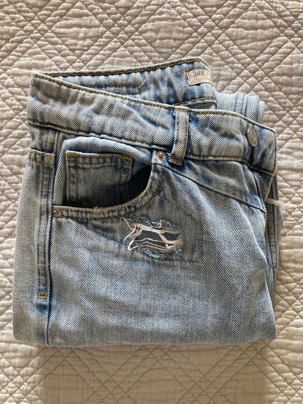 Jeans: Jeans destroy – Usato da Lausanne venduto da shabnam.t 4