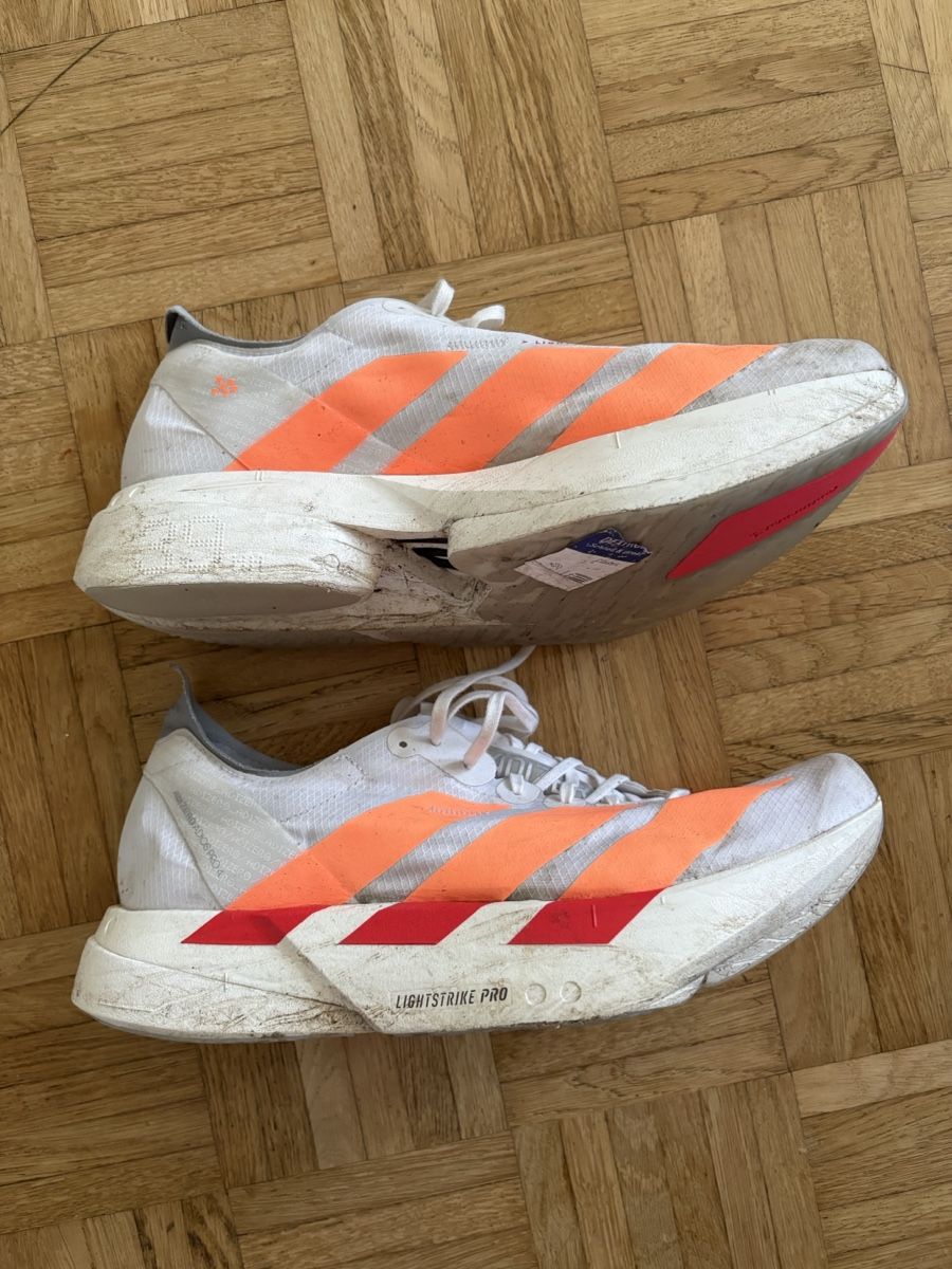 Chaussures hommes: Adidas Adizero Adios Pro 4 – D'occasion à ONEX par manuelgradur