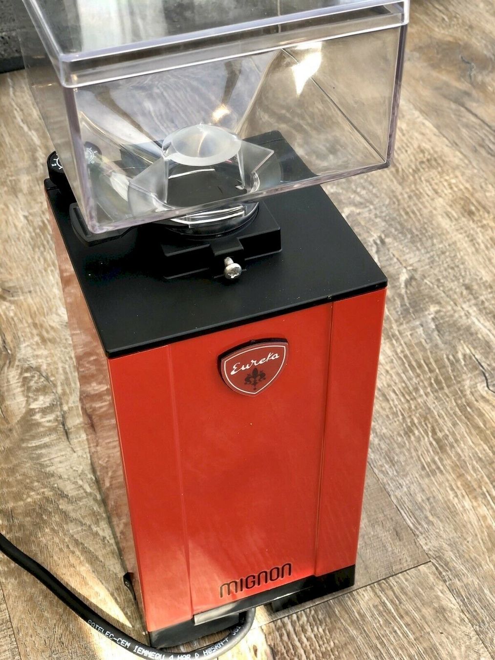 Elettrodomestici da cucina: Eureka Mignon Specialita RotSchwarz 15BL – Nuovo e nell'imballaggio originale da Bottighofen venduto da zaap 3
