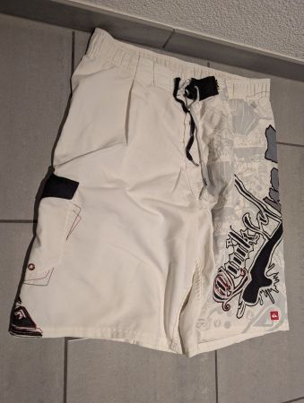 *** Quicksilver Surf-Shorts ***