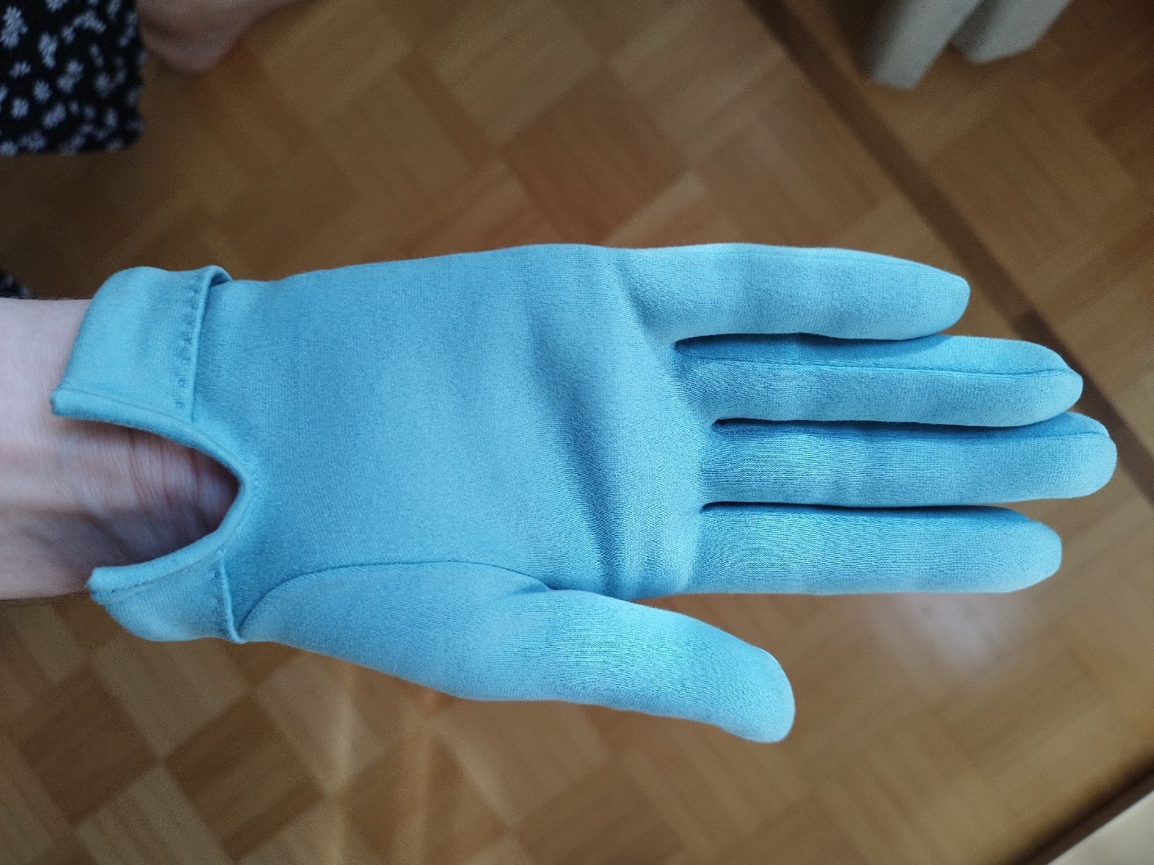 Guanti & manicotti: 1950s/60s daytime gloves – Usato da Zürich venduto da eug_wil 1