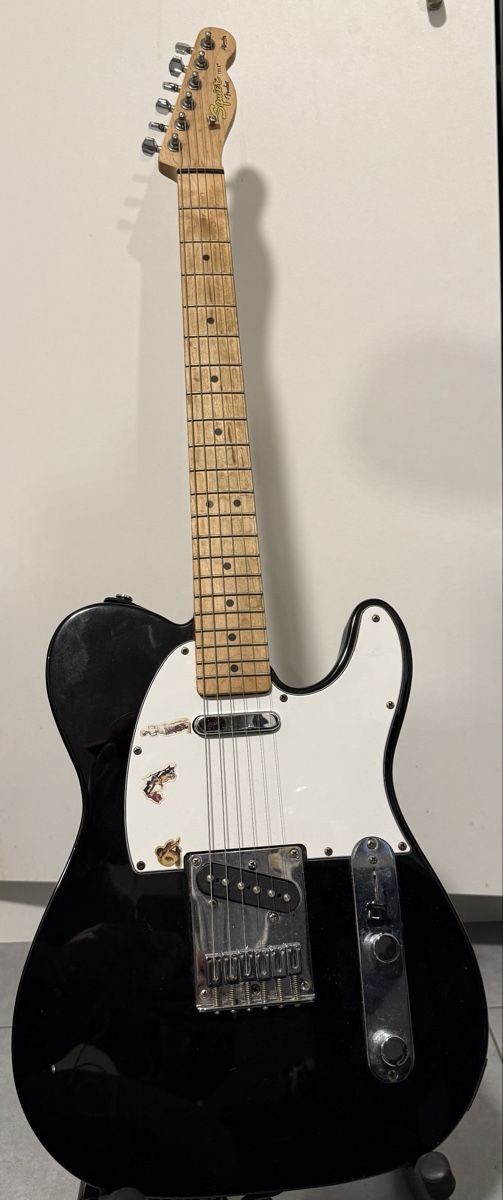 Squier Strumenti musicali: Guitare Squier by Fender Affinity Telecaster – Usato da Genève venduto da kva_6mbb