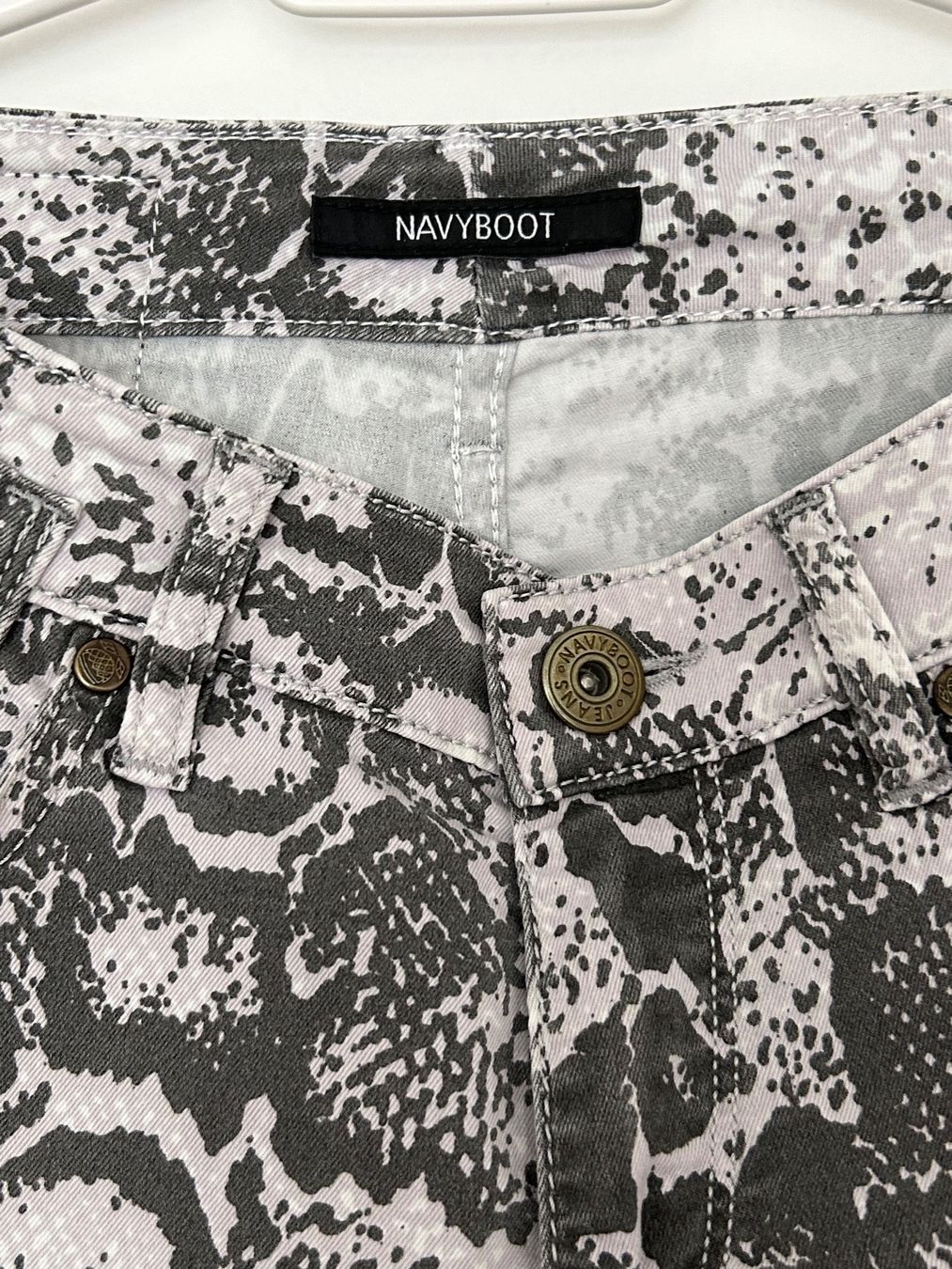 Navyboot Jeans: Navyboot Jeans, Gr. 34/36 stretch – Usato da Horn venduto da Resvi 1