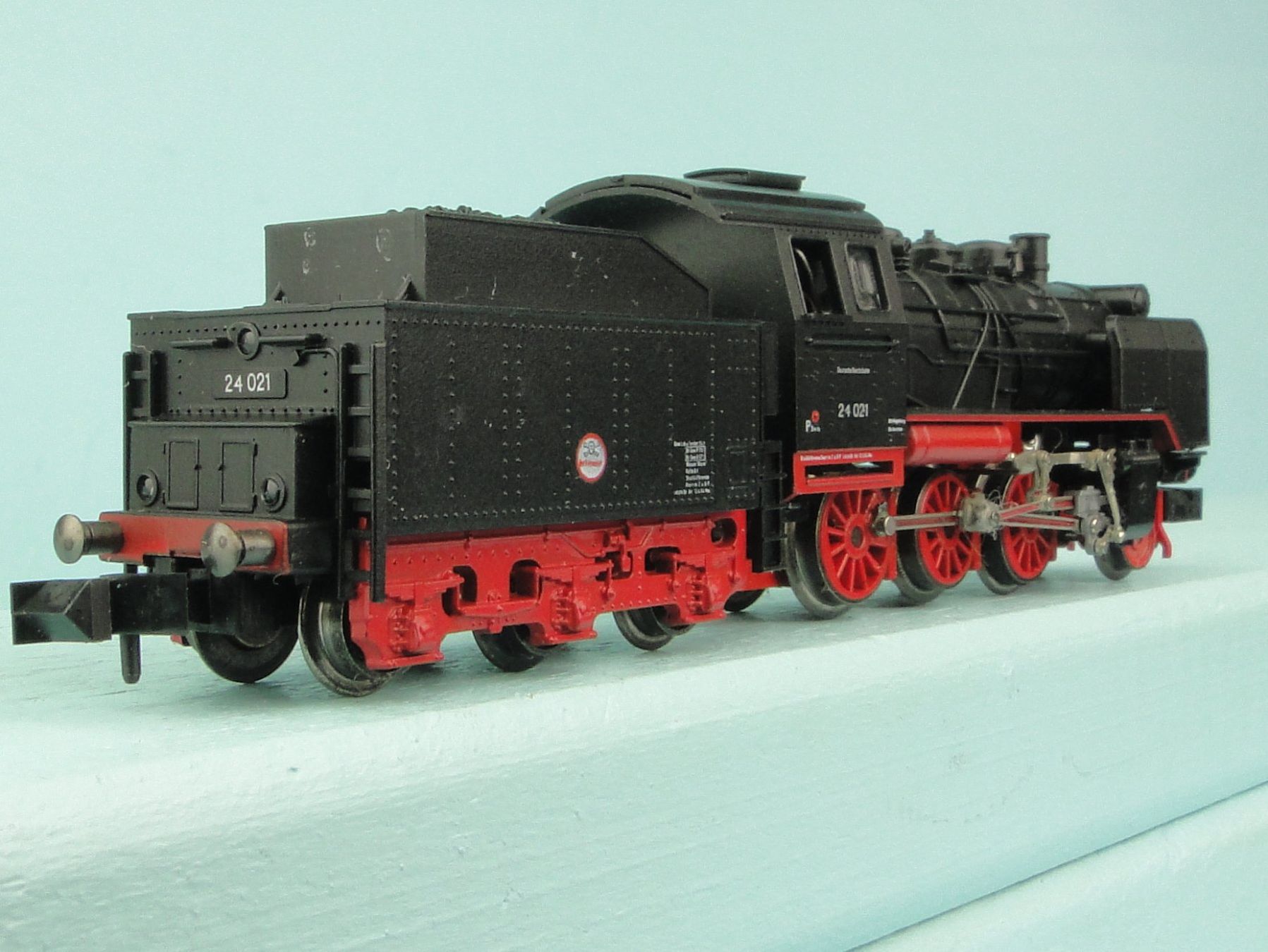 Trix Modelleisenbahnen: Minitrix Spur N BR 24 – Gebraucht aus Bülach von Albitrain 3