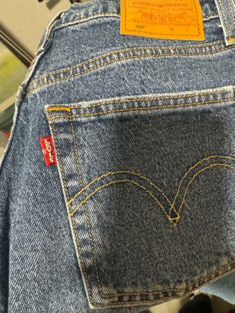 Levi’s 501 dkl.blau neuwertig!!