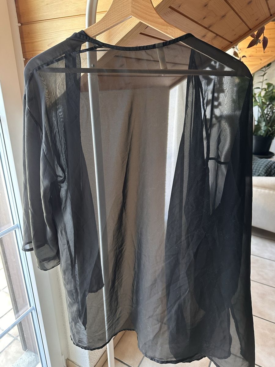 Vestes: Cardigan Gr. M schwarz – D'occasion à Münsingen par Secondhand89 2