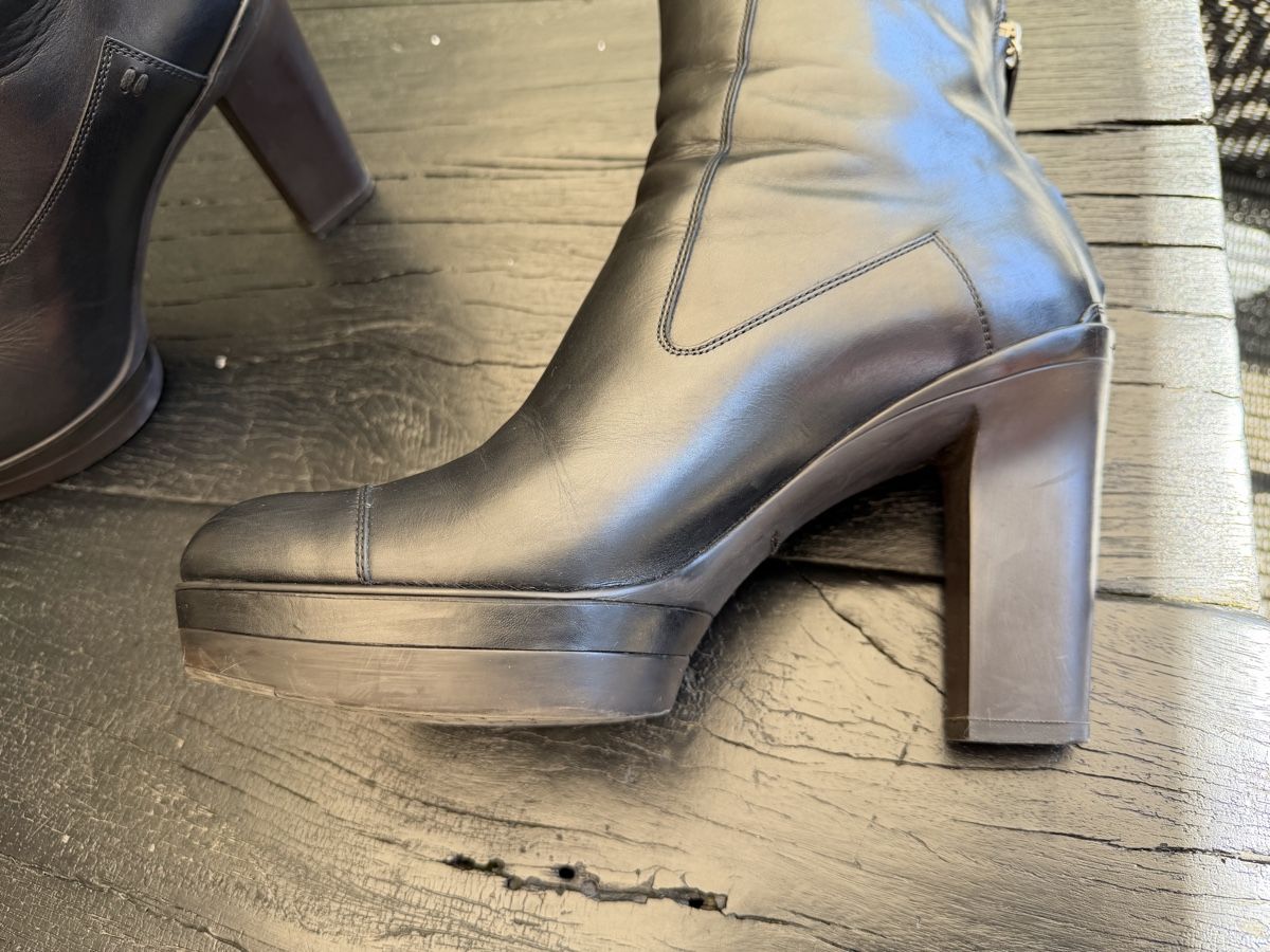 Santoni Damenschuhe: Santoni Stiefelette – Gebraucht aus Uetikon am See von ICA66 2