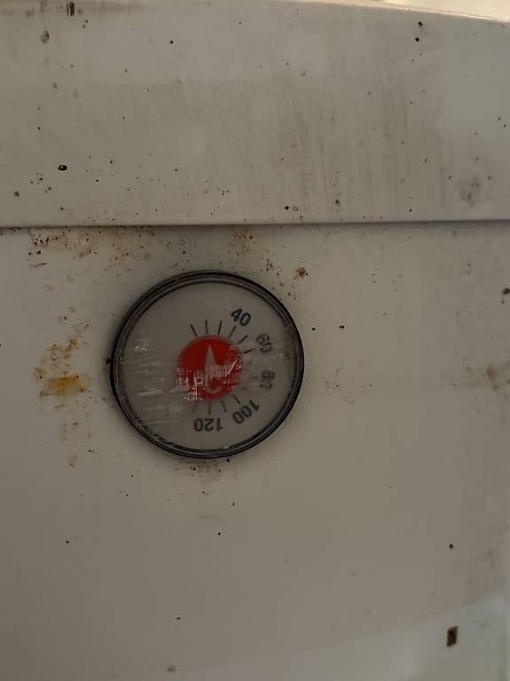 Sanitari: Heisswasser Boiler aus Stahl emailliert – Usato da Moosseedorf venduto da mir_xw2z 3