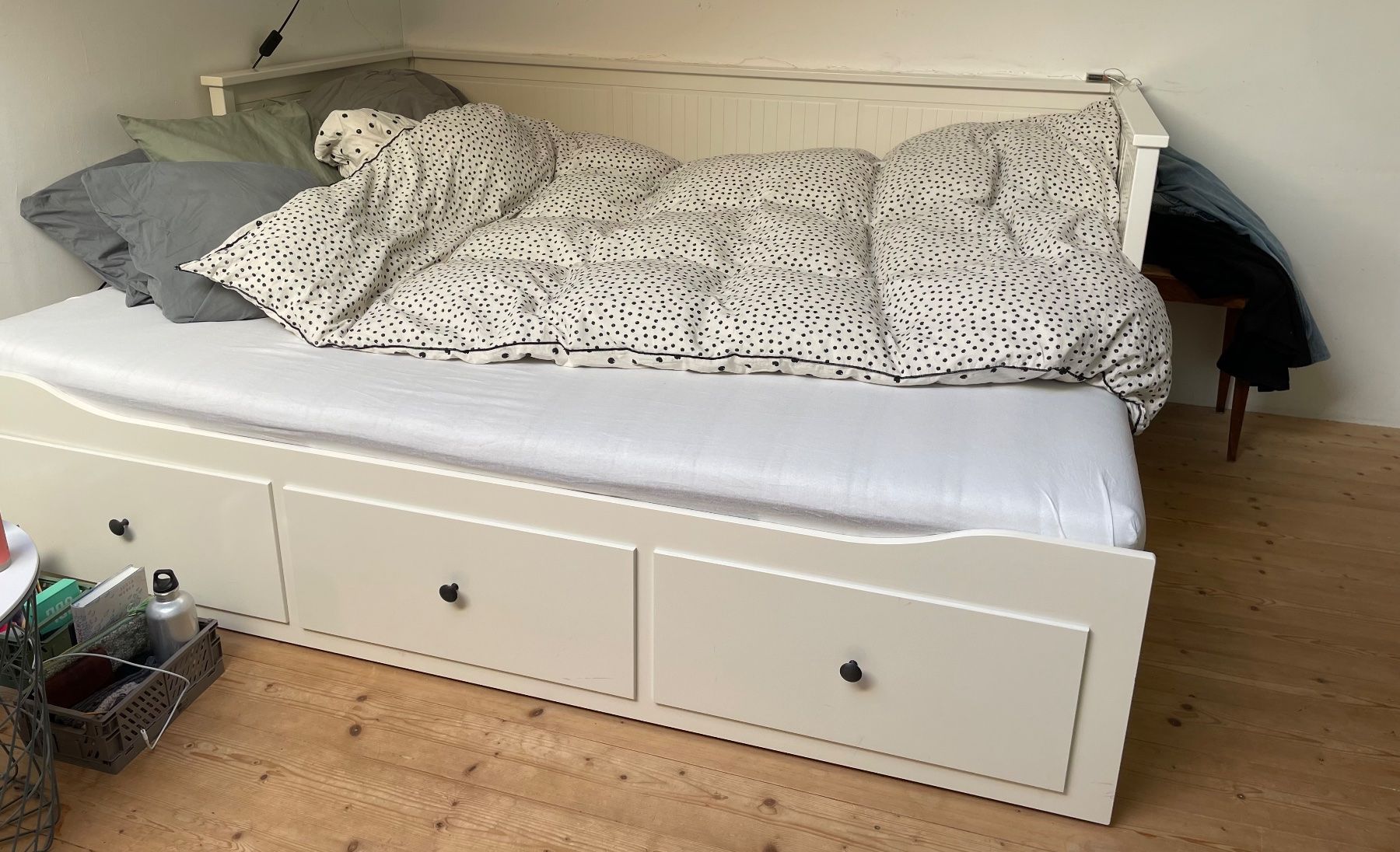 Ikea Lits: HEMNES Bett – D'occasion à Langnau i. E. par lia.l