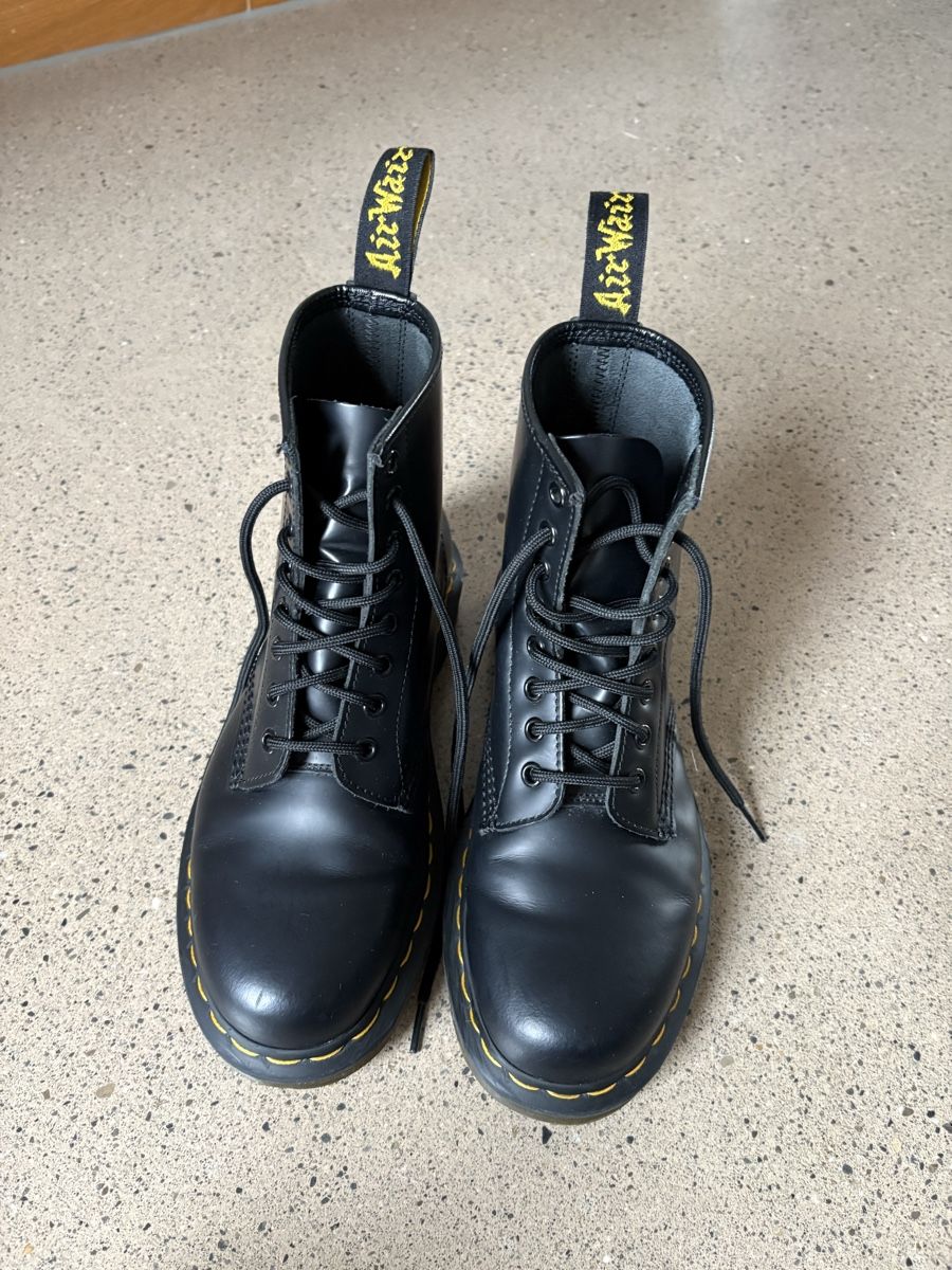 Herrenschuhe: Dr. Martens – Neu (gemäss Beschreibung) aus Zürich von Facellas