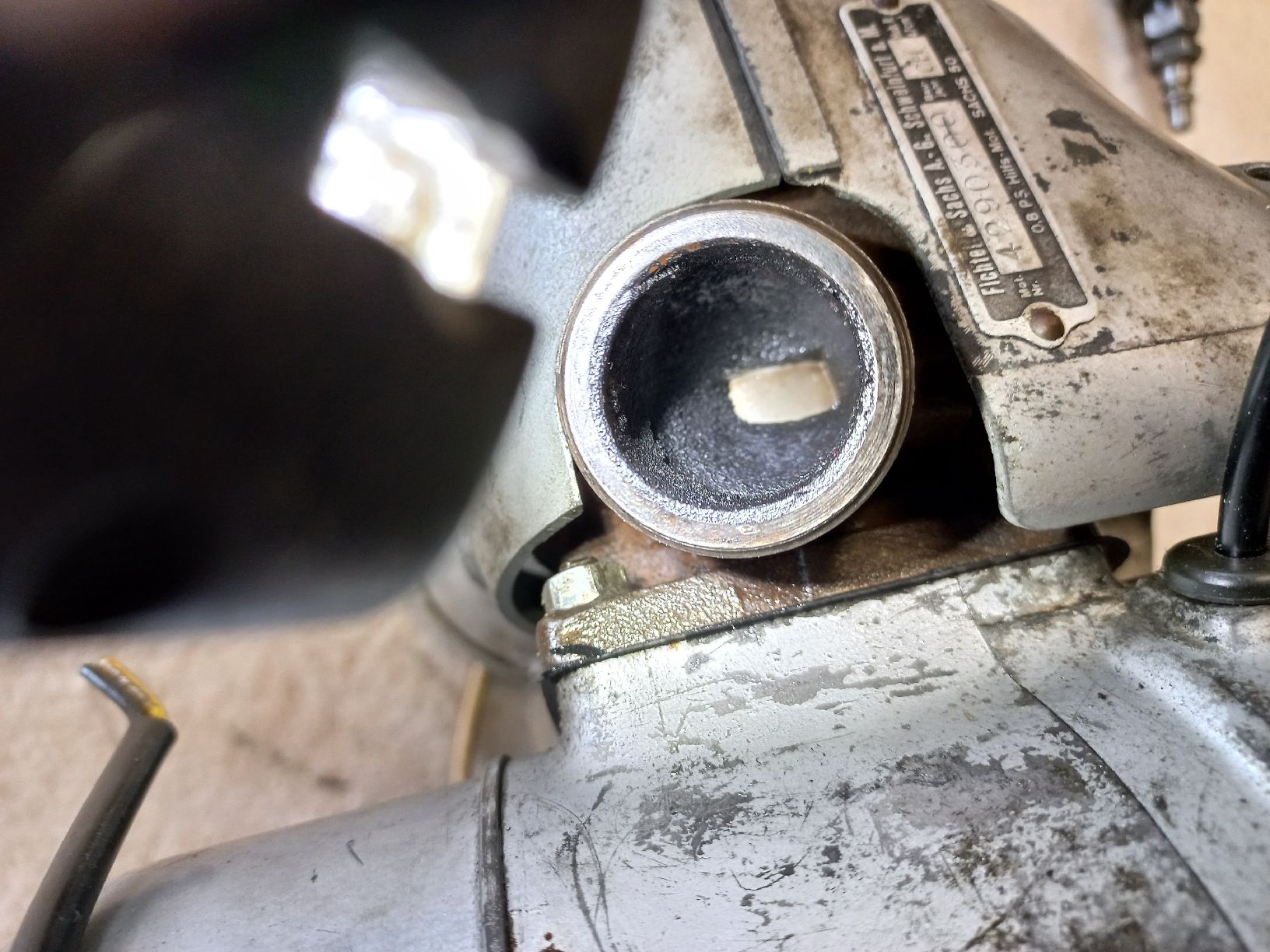 Sachs Mofas: Sachs Saxonette Motor Mod. 50/ AL – Defekt aus Welschenrohr von  7