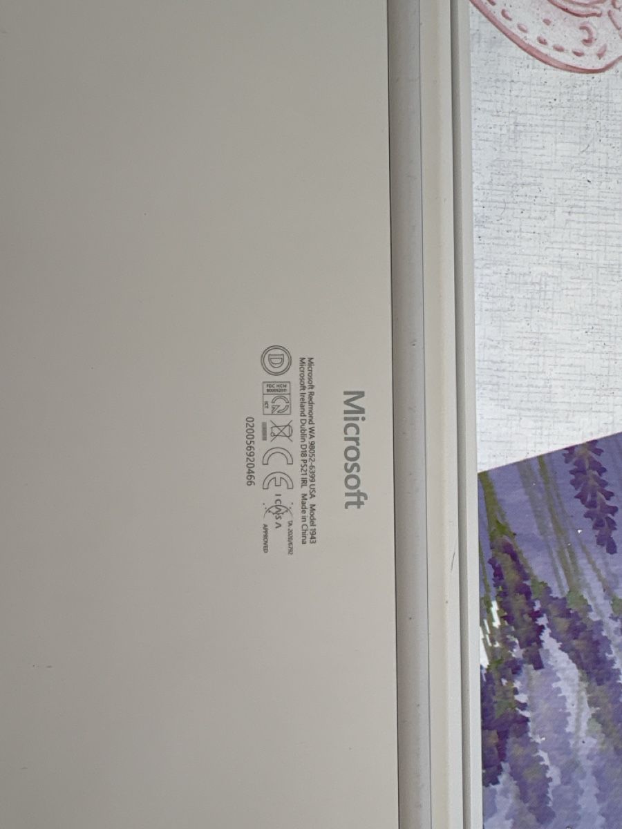 Microsoft Notebooks: Microsoft Surface Laptop Go (1. Generation) Silber gebraucht – Neu (gemäss Beschreibung) aus Bazenheid von fan_7vnc 2