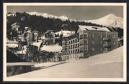 Arosa, Ortsansicht gegen Weisshorn und B