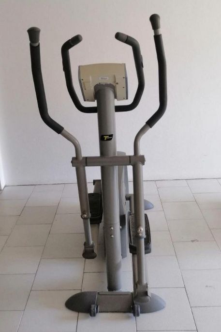 Tunturi Hometrainer: Crosstrainer TUNTURI Performance Elliptical C60 - Profigerät – Gebraucht aus Schongau von Designart 2