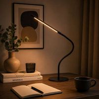 Dimmbare IVO LED-Tischlampe in Schwarz