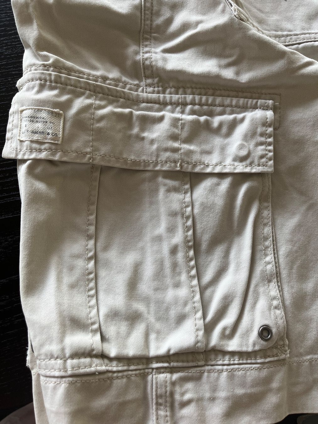 Levi's Jeans: Cargo Levi’s shorts – D'occasion à Rüschlikon par ant_5v7g 1