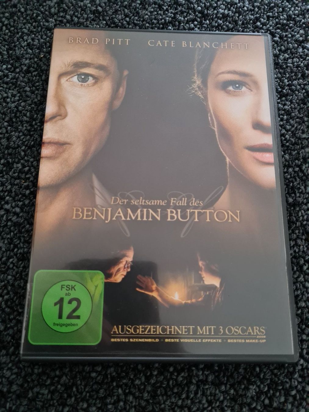Tutti i DVDs: BENJAMIN BUTTON (6807) – Usato da Ruswil venduto da M71