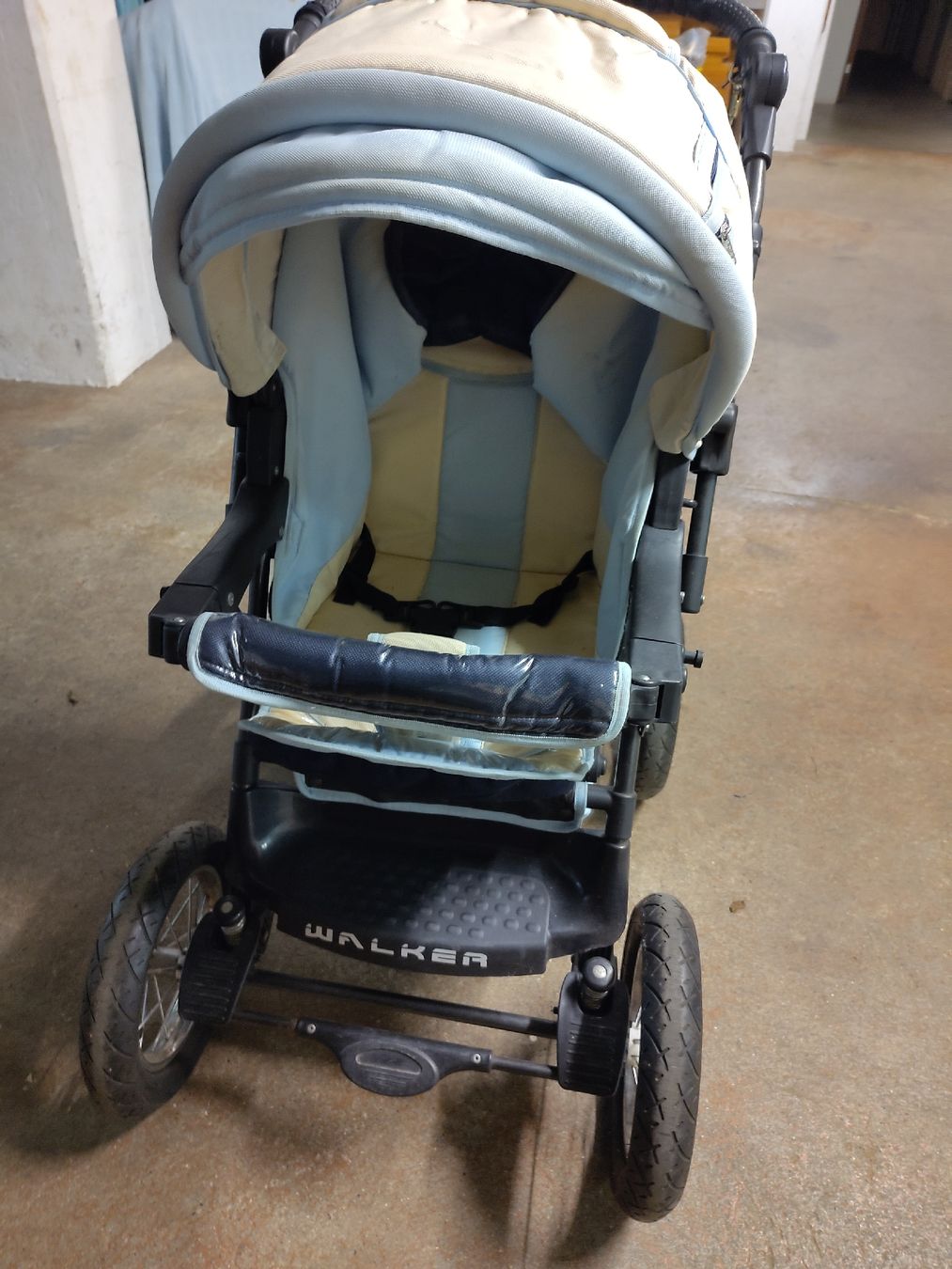 Kinderwagen: Kinderwagen mit Zubehör – Gebraucht aus Däniken SO von Lu-Tze 8