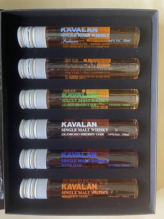 Kavalan Spiritueux: Kavalan Tasting Box - Single Malt Whisky – Neuf avec emballage d'origine à Winterthur par luc_dh9f