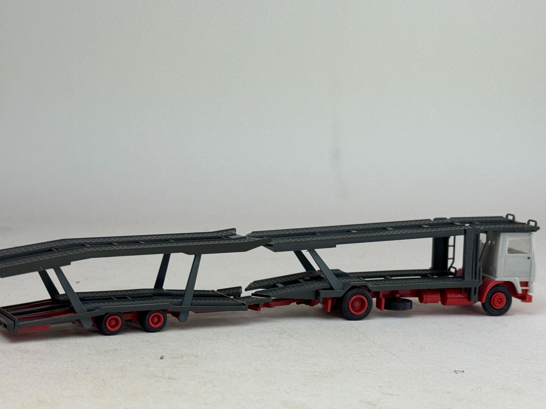 Herpa Voitures modèles: VE1- Herpa Volvo Autotransporter – D'occasion à Elm par Wikmtz 3