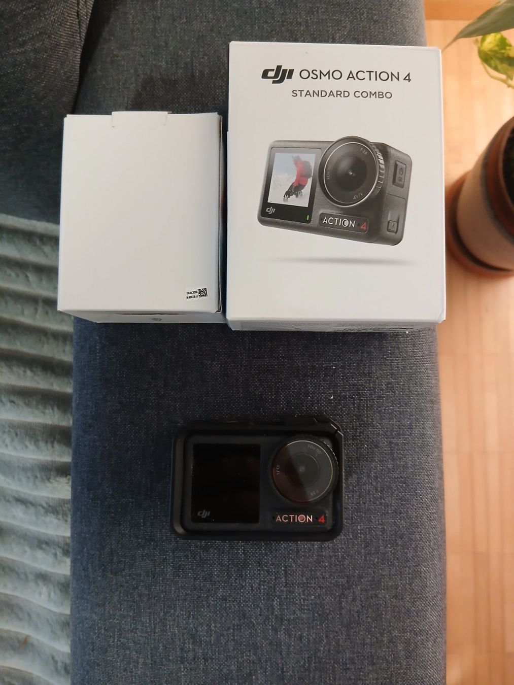 DJI Action Cam: Actioncam DJI Osmo Action 4 Standard Combo gebraucht – Gebraucht aus Breitenbach von Heinz021