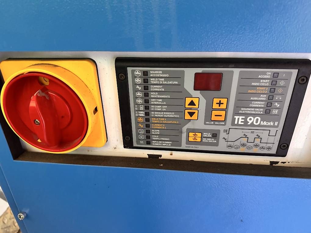 Postes à souder: Tecna TE 90 Mark Öl Punktschweissgerät – D'occasion à Emmenbrücke par Lucien022 2
