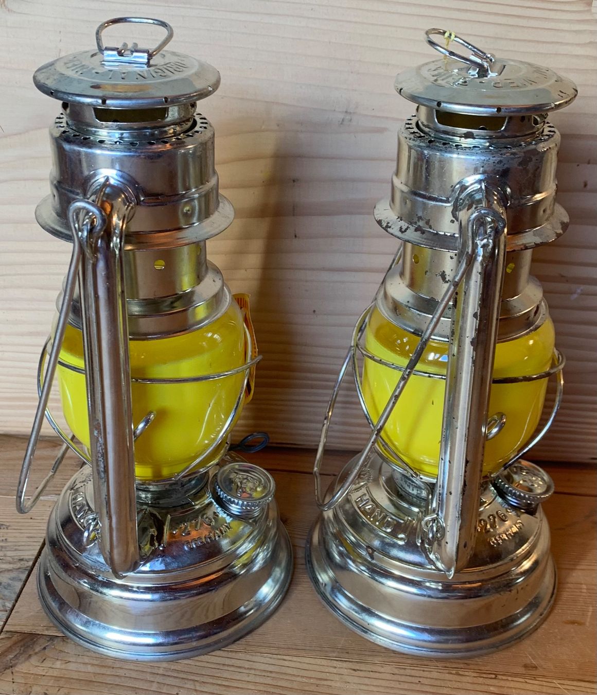 Lampade & Luci: 2 Petrollaternen Feuerhand der CH Armee – Nuovo (secondo la descrizione) da Goldingen venduto da Bergler012 4