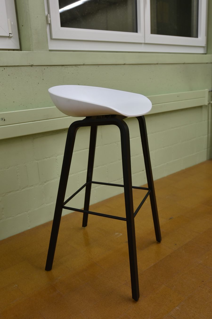 Hay Sgabelli: Designer Barhocker Hay - About A Stool AAS 32 – Usato da Lichtensteig venduto da Polsterwerk