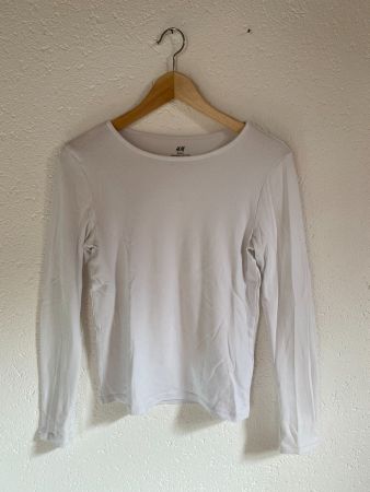 Pull blanc à manches longues