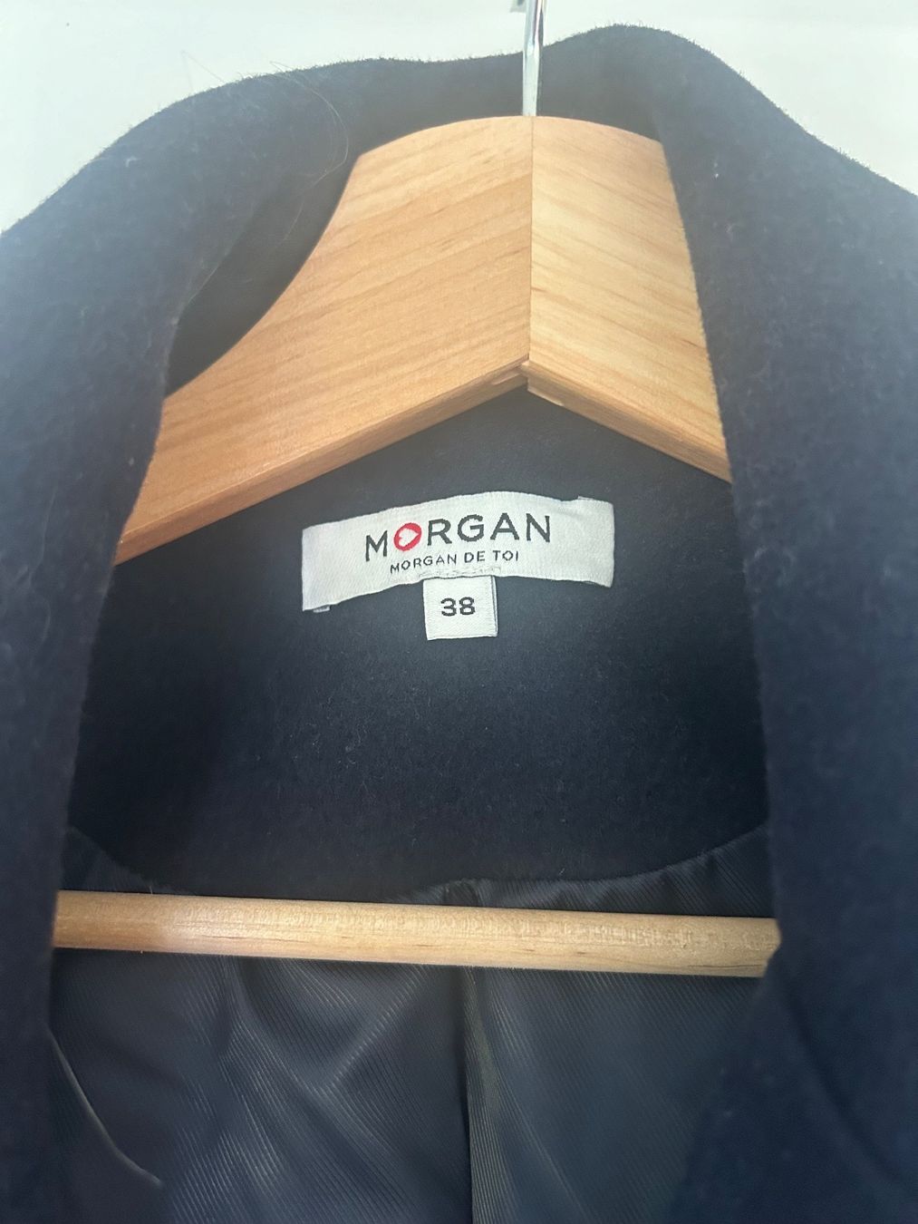 Morgan Mäntel: Morgan Mantel (New) – Gebraucht aus Fällanden von mar_v6pd 3