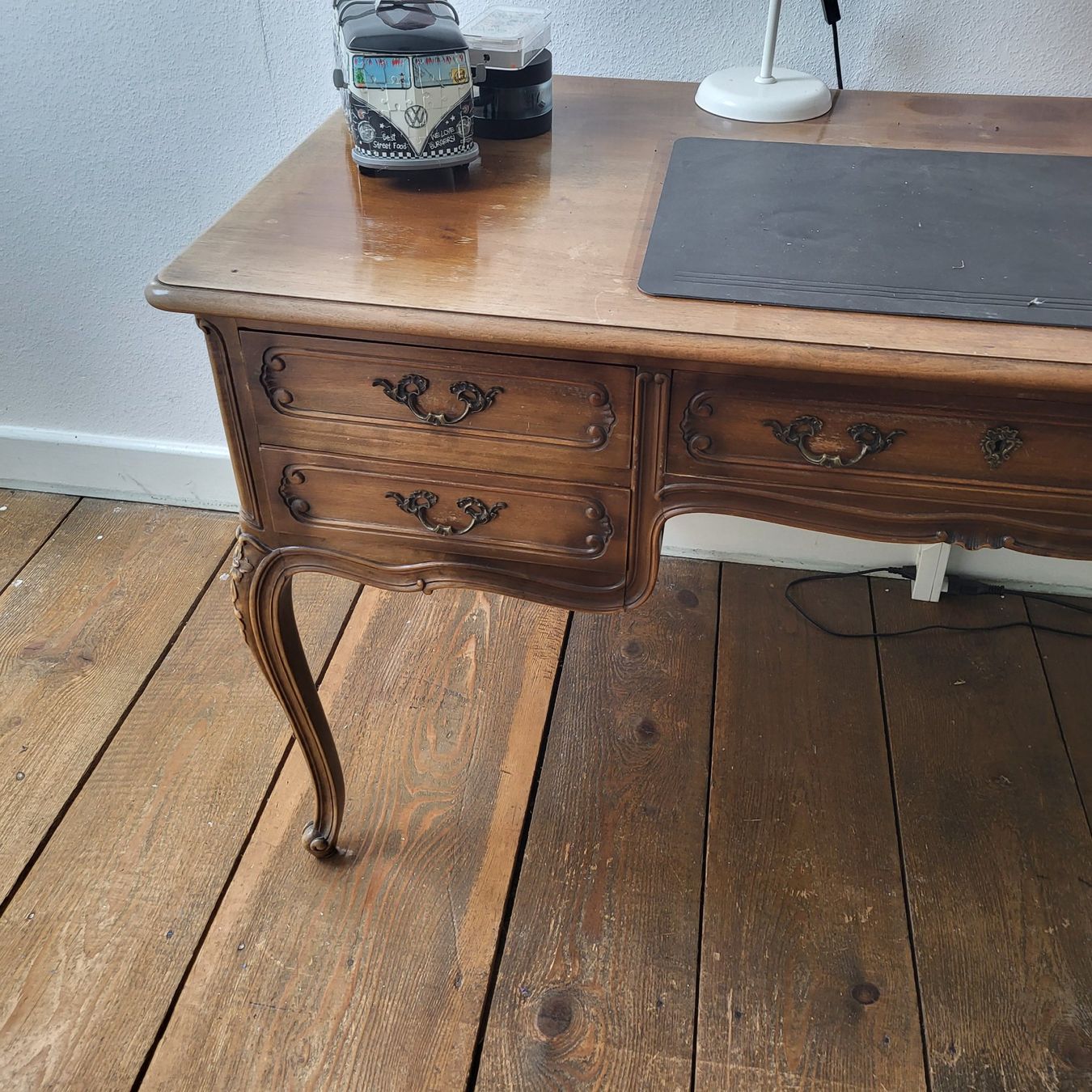 Schreibtische: Schreibtisch – Gebraucht aus Lostorf von Benidomi1 1