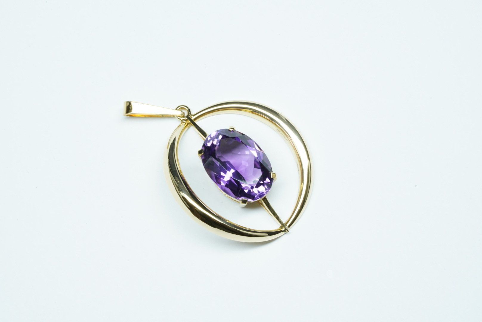 Anhänger: 18 Gelbgold Anhänger mit Amethyst – Gebraucht aus Bülach von Re-Jewelled 2