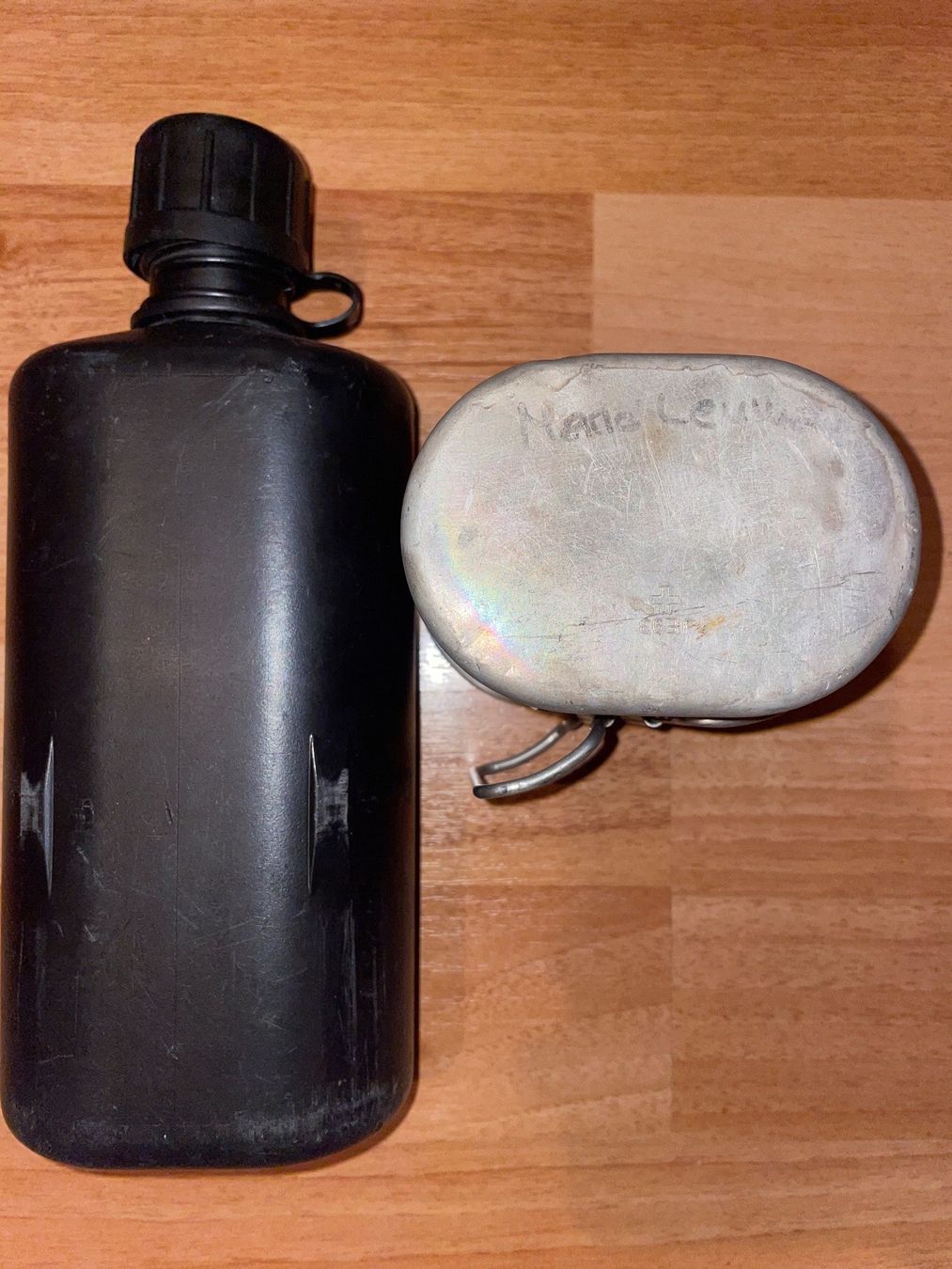 Schweizer Armee Borracce & Thermos: Getränkeflasche Militär – Usato da St. Gallen venduto da mai_gd7k 2