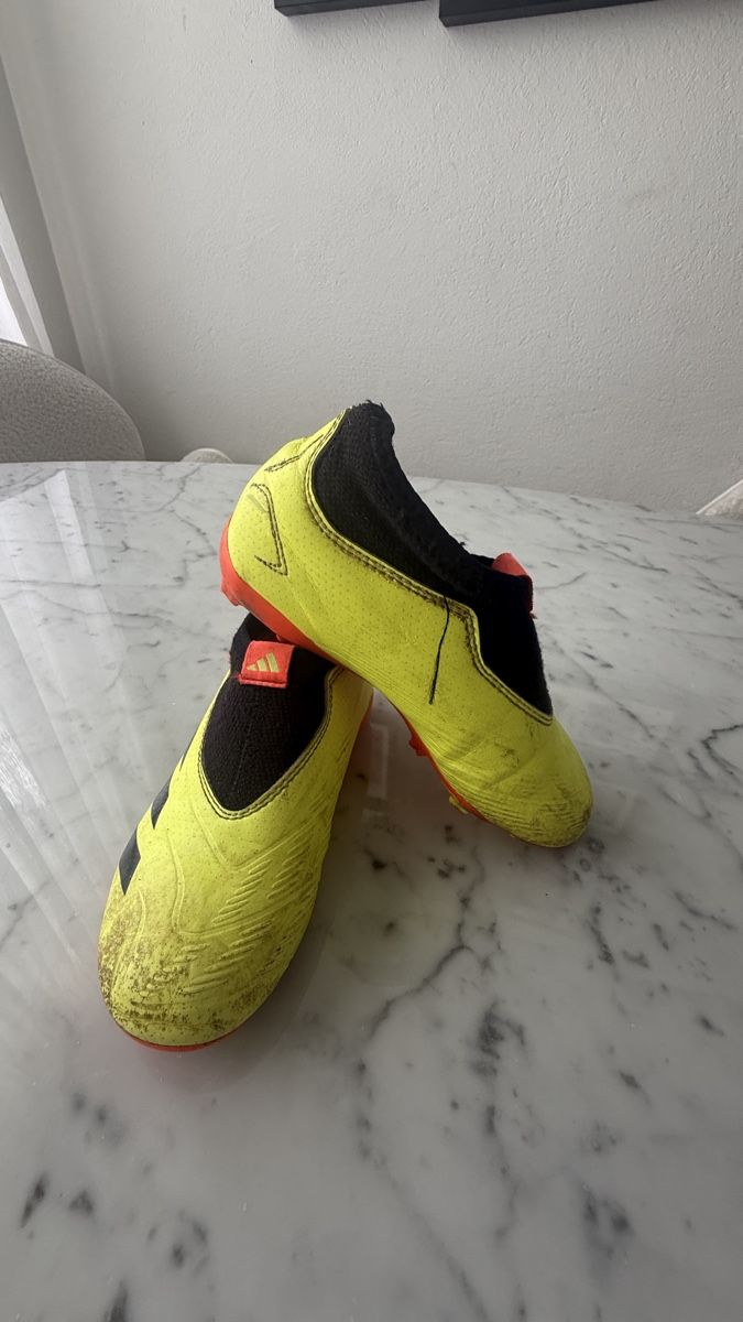 Scarpe per ragazzi: Bambino  – Usato da Winterthur venduto da ira_fwl6 1