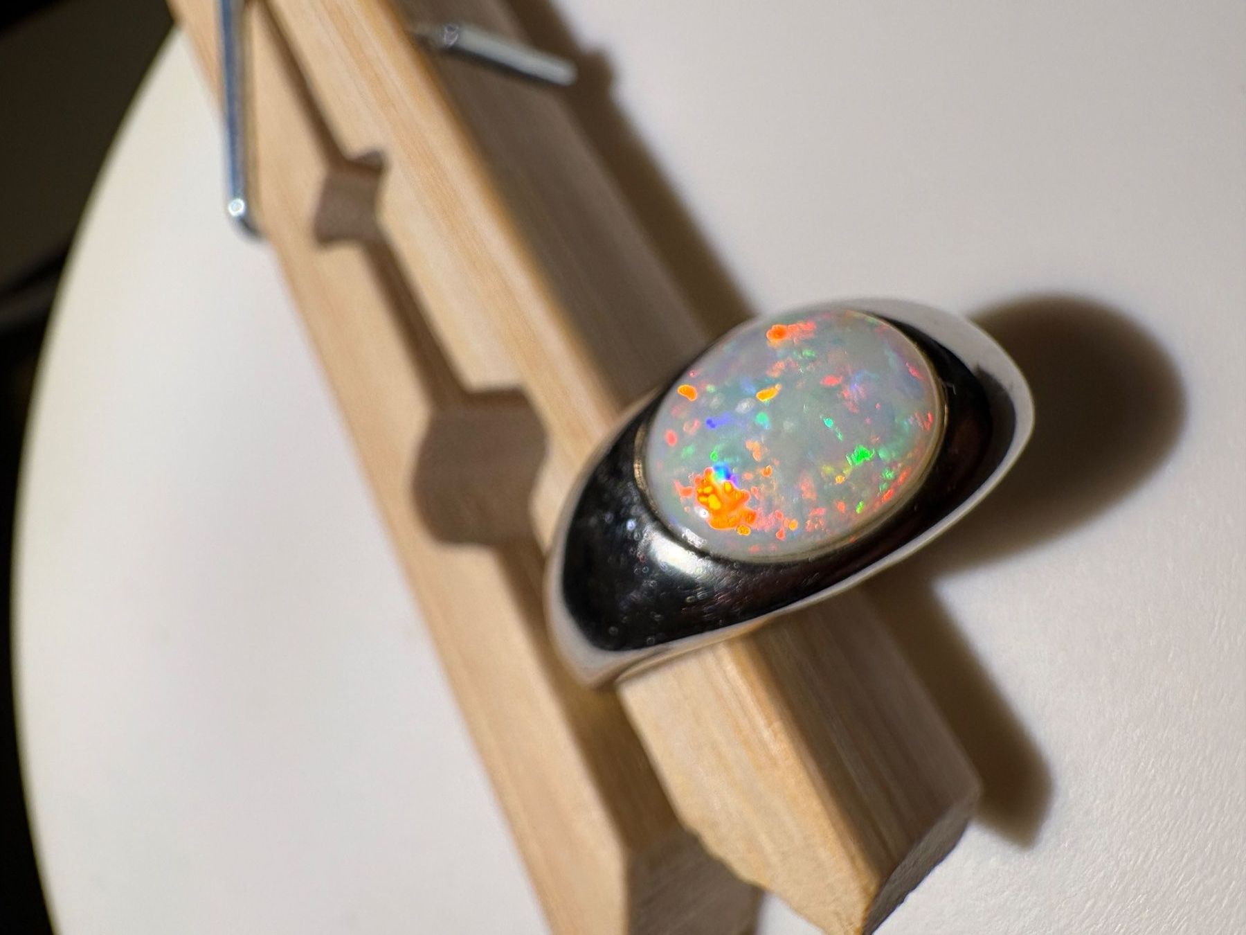 Anelli: Ring Australischer Crystal-Opal+Silber, variable Grösse – Nuovo (secondo la descrizione) da Wilen b. Wil venduto da Tschirio 1