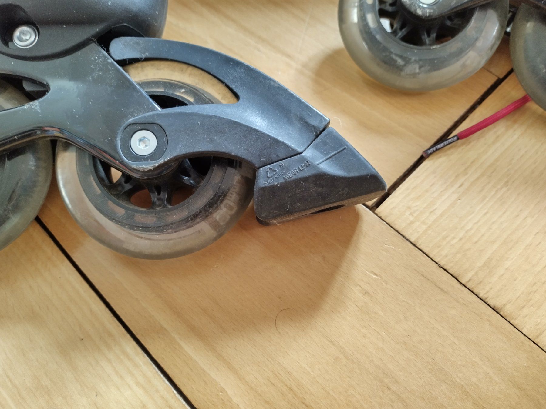 Pattini in linea & Pattini a rotelle: Rollerblade Macroblade 90 W, Grösse 37 – Usato da Bern venduto da vodabine 4