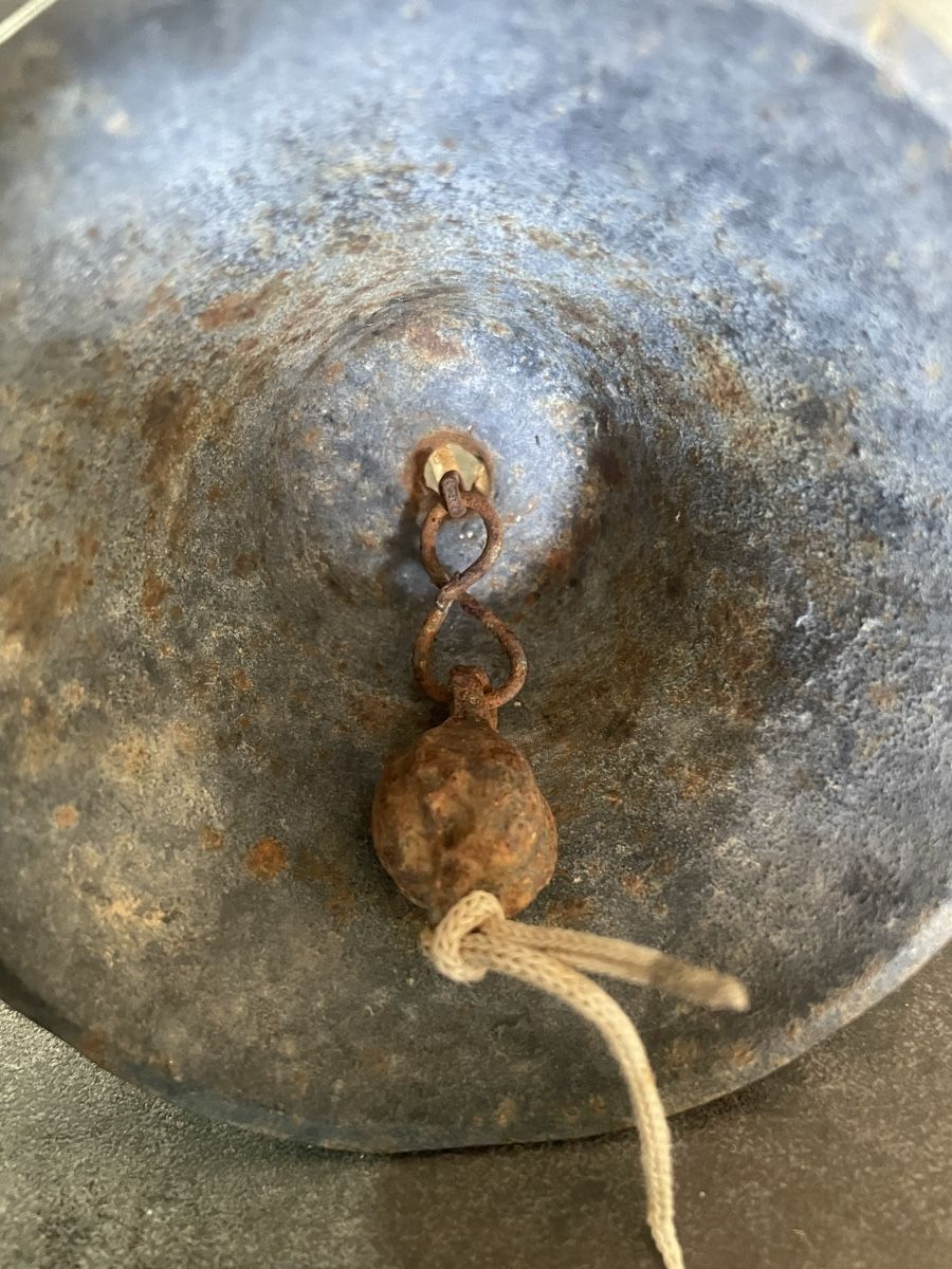 Cloches & sonnailles: Ancienne Cloche en Fonte – D'occasion à Vallamand par Bricbracbroc82 4