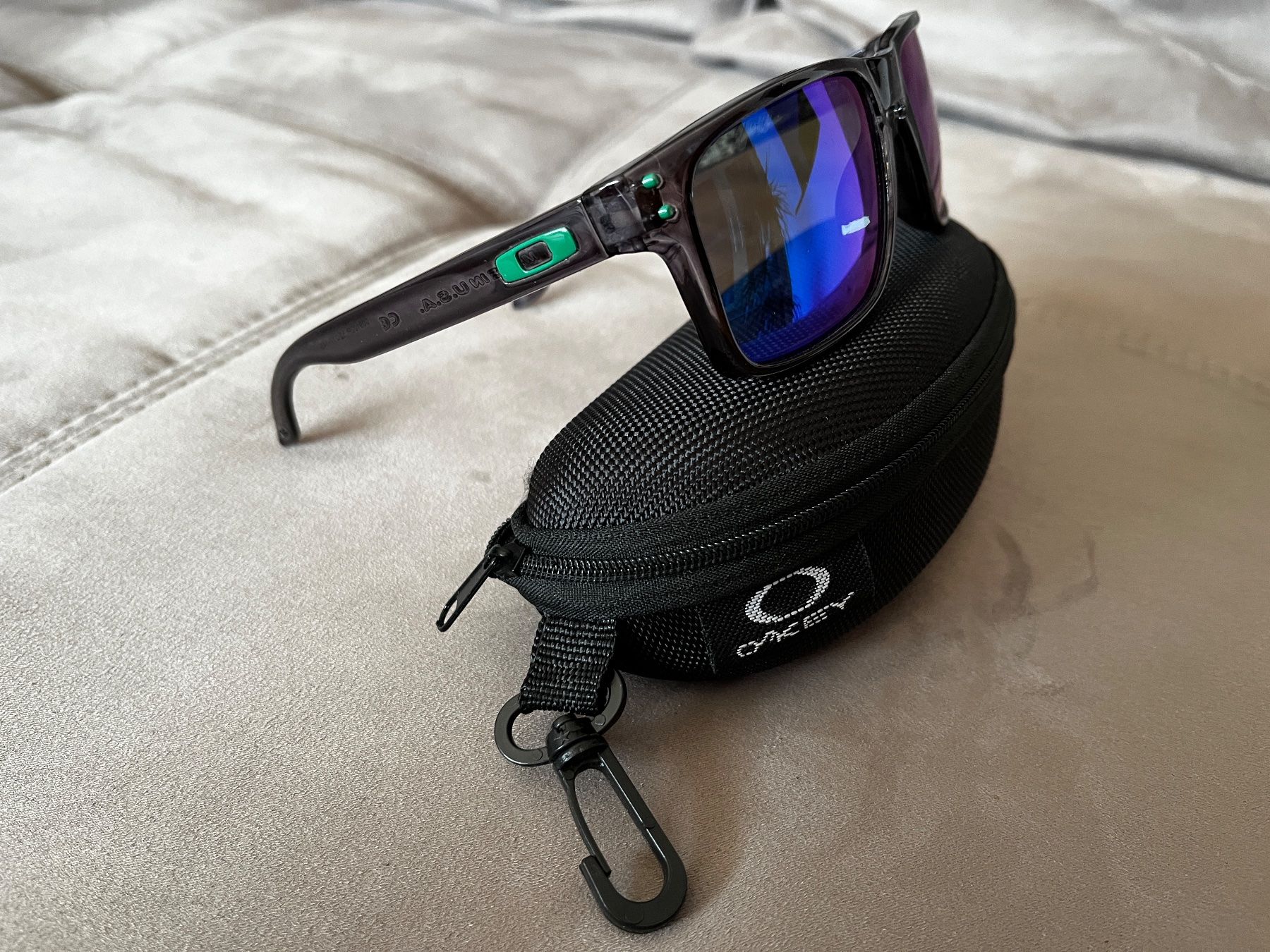 Oakley Occhiali & Lenti: Lunettes de soleil Oakley – Usato da Flanthey venduto da Didiphil 1