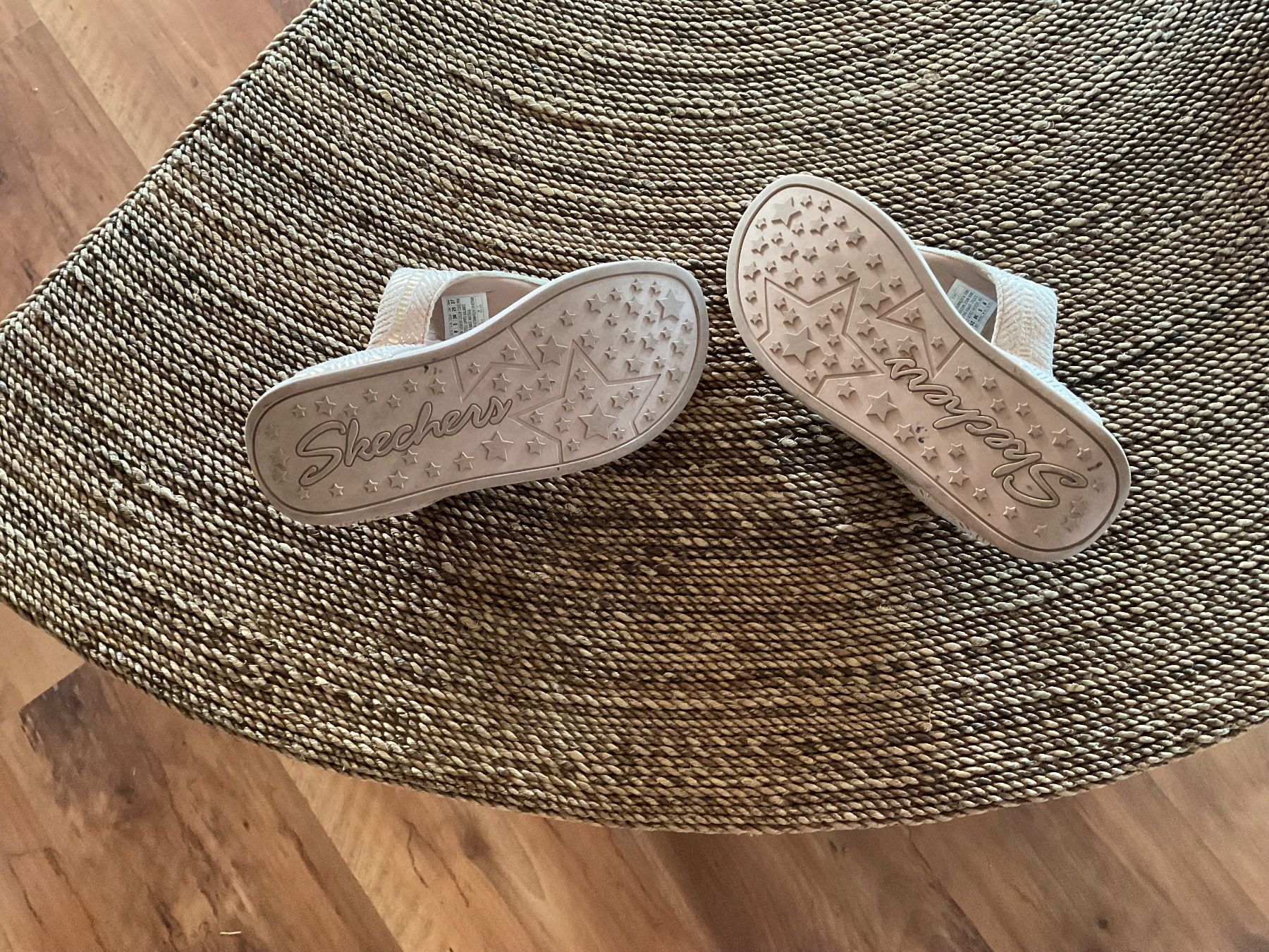 Skechers Scarpe da donna: Skechers Flip Flop – Usato da Graenichen venduto da Chapron 1